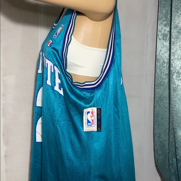 Rare 90s NBA Larry Johnson Autographed Jersey NWT - Picture 8 of 16